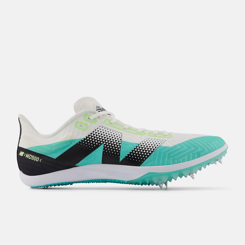 New Balance FuelCell MD500 v9