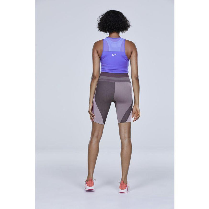 Nike Women's Seamless 8" Training Shorts - Bauman's Running & Walking Shop